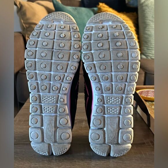 Preowned … PRO PLAYER “Size: 8” Athletic Shoes - Picture 7 of 7